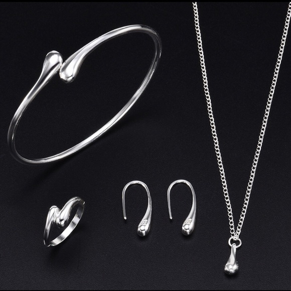 .925 Sterling Silver 4 Piece Jewelry Set - Picture 3 of 13